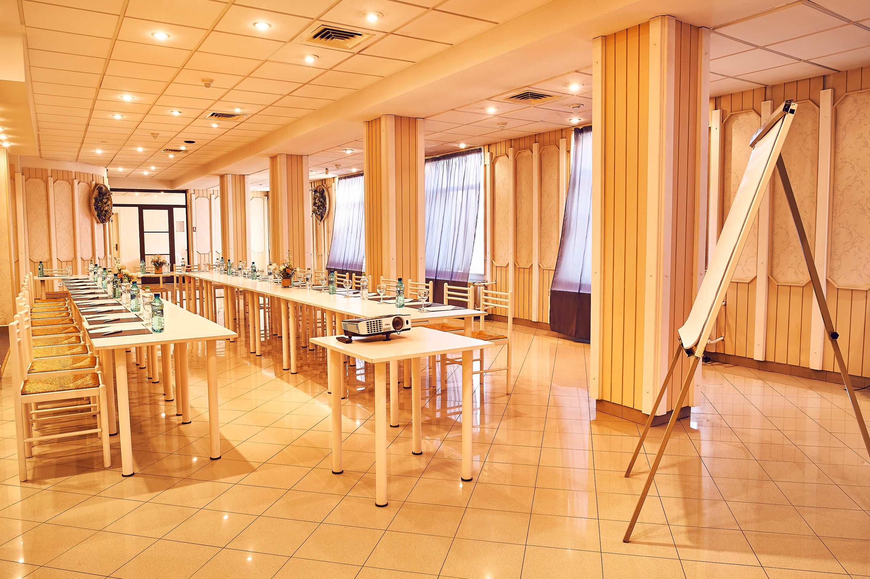 Târgu-Mureş Continental Forum Tirgu Mures מראה חיצוני תמונה